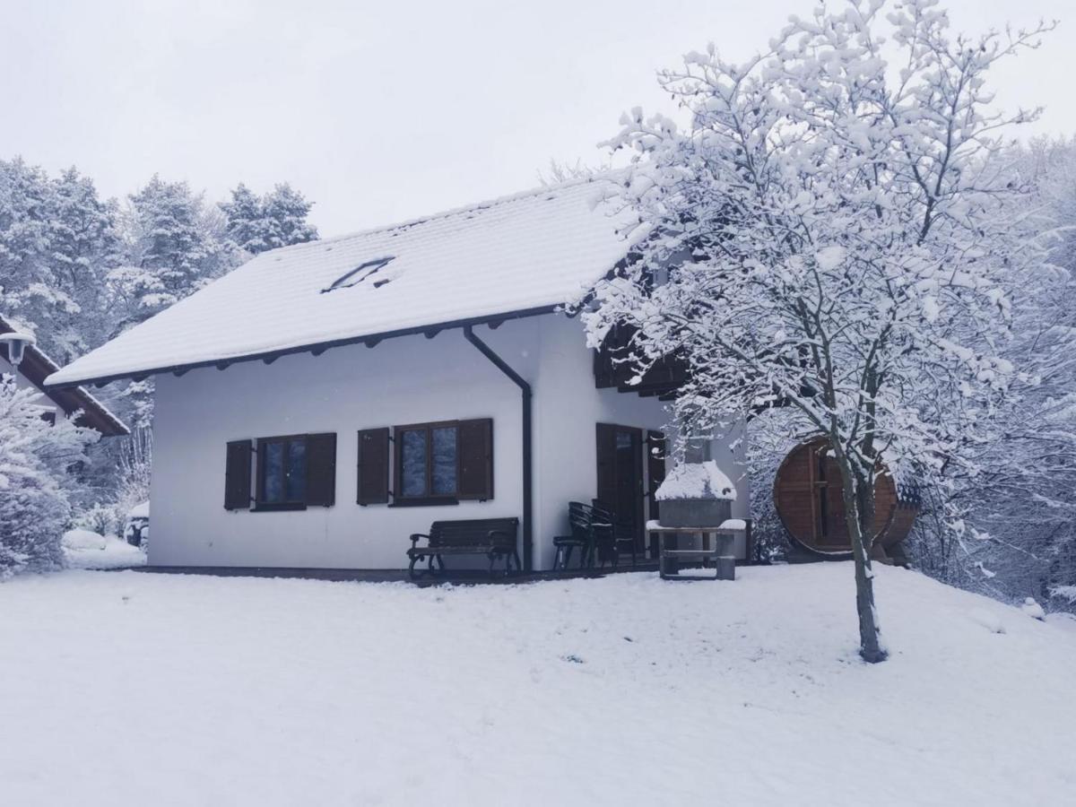Seepark Kirchheim Ferienhaus Bei Zeta Mit Sauna מראה חיצוני תמונה
